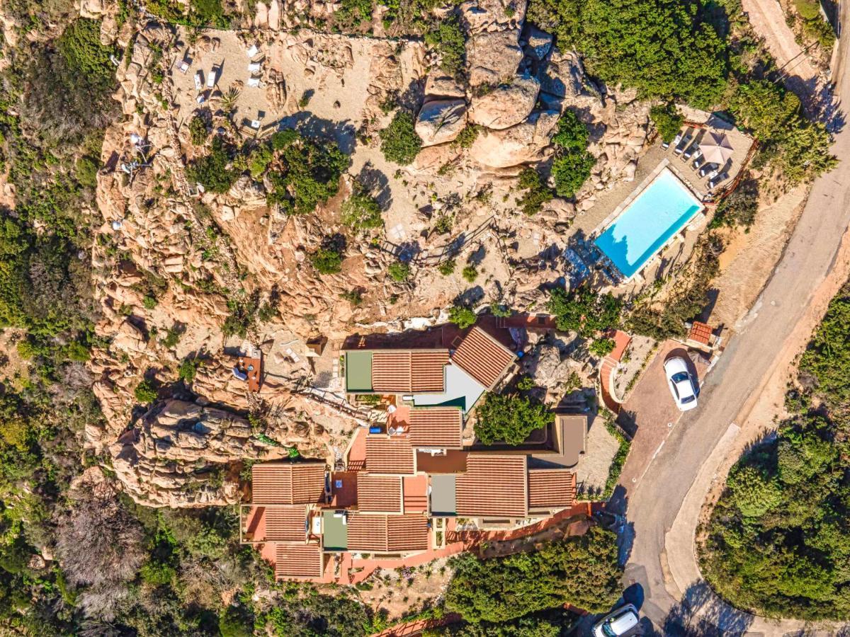 Villa Esmeralda - Free Wifi - With Swimming Pool コスタ・パラディーゾ エクステリア 写真