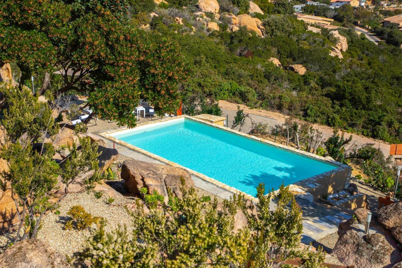 Villa Esmeralda - Free Wifi - With Swimming Pool コスタ・パラディーゾ エクステリア 写真